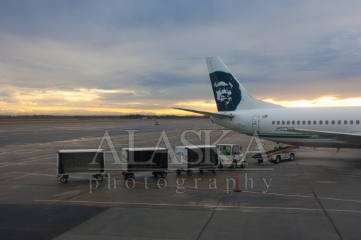 Alaska Airlines Ready to Unload