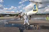 UAF Nanook and His Plane
